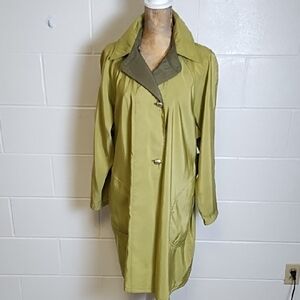Reversible Green Trench Coat with Pockets Belt Accent can be Removed & Reversed